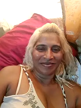 Goodgirlsue 77 online show from March 17, 2025, 11:21 am