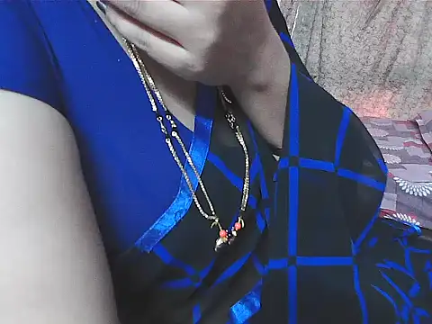 Snapshot of sunitha-3 chatting on November 14, 2025, 3:10 am sunitha-3 online show from November 14, 2025, 3:10 am