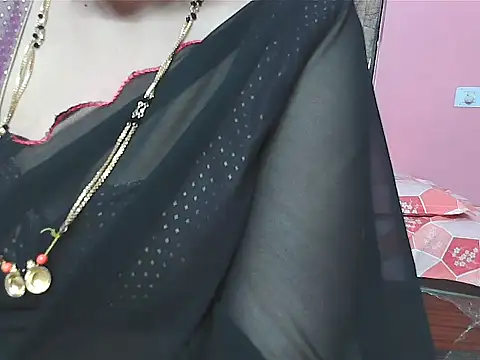 Snapshot of sunitha-3 chatting on November 7, 2025, 7:24 am sunitha-3 online show from November 7, 2025, 7:24 am