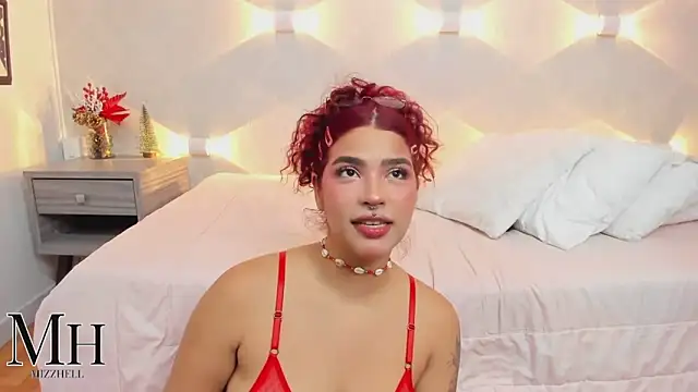 MizzHell online show from December 18, 2025, 3:55 am