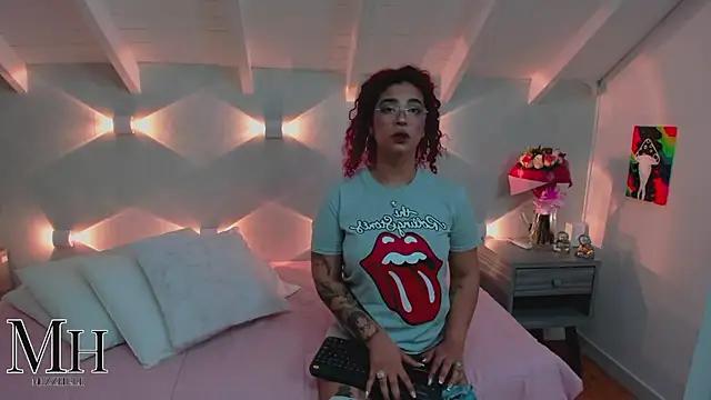 MizzHell online show from March 15, 2026, 4:08 am