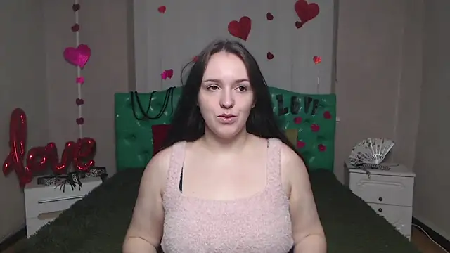 IsabelBlackberry online show from November 28, 2025, 6:35 am