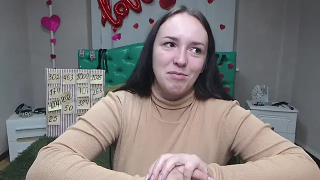 IsabelBlackberry online show from September 28, 2025, 5:03 am