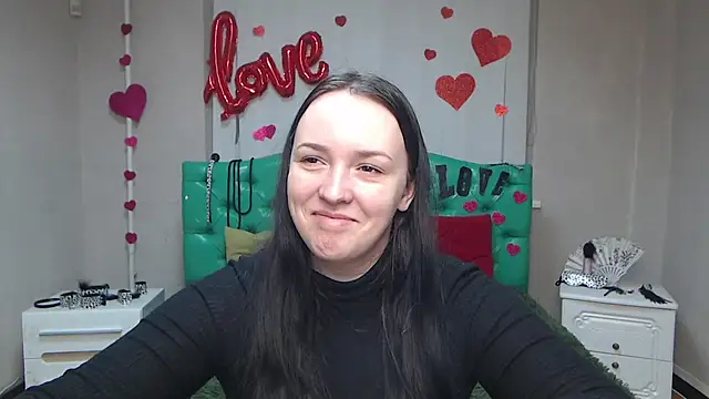 IsabelBlackberry online show from February 27, 2025, 6:02 am