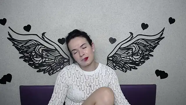 Snapshot of JasmineKouch chatting on September 8, 2025, 5:12 pm JasmineKouch online show from September 8, 2025, 5:12 pm