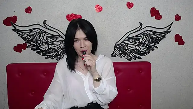 Snapshot of JasmineKouch chatting on March 18, 2025, 6:17 pm JasmineKouch online show from March 18, 2025, 6:17 pm