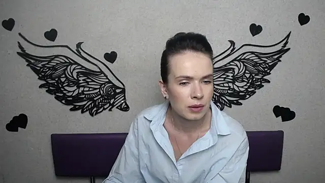 Snapshot of JasmineKouch chatting on September 24, 2025, 5:19 pm JasmineKouch online show from September 24, 2025, 5:19 pm