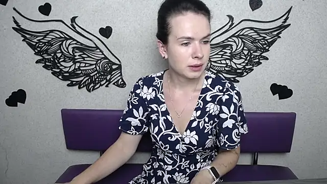 Snapshot of JasmineKouch chatting on September 20, 2025, 5:29 pm JasmineKouch online show from September 20, 2025, 5:29 pm