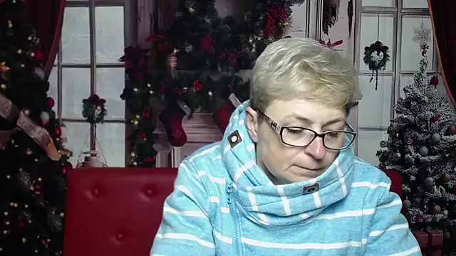 EmiliaGree online show from January 13, 2026, 6:12 pm