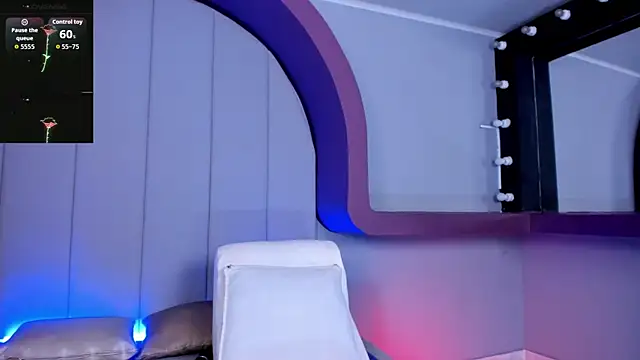 celestelewis online show from September 24, 2025, 7:42 pm