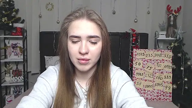 LauraHlot online show from January 9, 2026, 6:37 pm