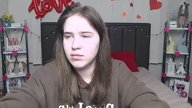 LauraHlot online show from March 11, 2025, 4:51 am