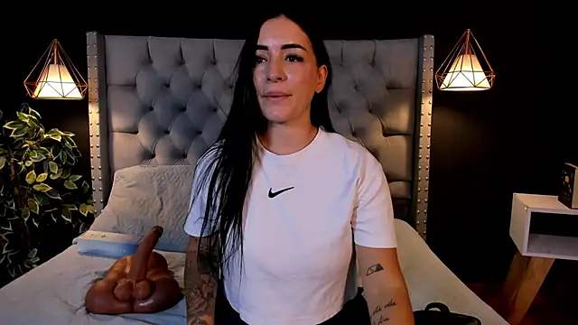 Snapshot of Sofia__rivera chatting on November 12, 2025, 8:12 pm Sofia rivera online show from November 12, 2025, 8:12 pm