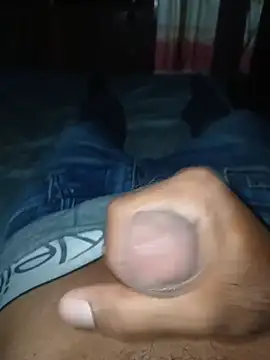 Snapshot of taylorWiiz chatting on January 18, 2026, 12:03 am taylorWiiz online show from January 18, 2026, 12:03 am