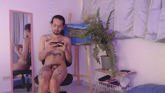 AsRusell666 online show from November 16, 2025, 10:46 pm