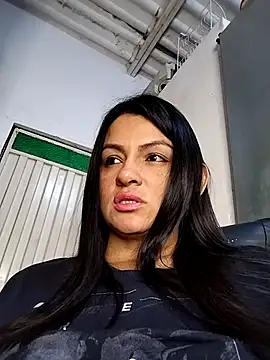 Linda Lars online show from September 9, 2025, 1:59 am