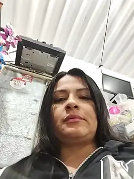 Linda Lars online show from March 18, 2025, 4:29 am