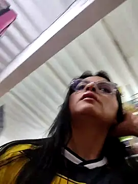 Linda Lars online show from March 27, 2026, 3:15 am