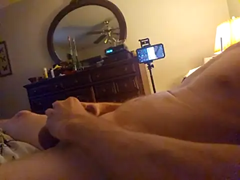 coolbrease10 online show from March 19, 2026, 11:32 am