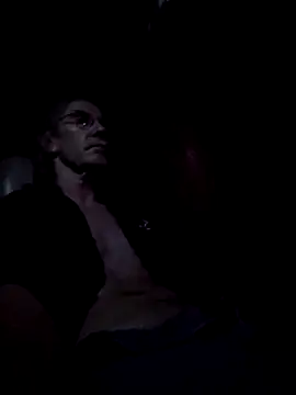 coolbrease10 online show from November 29, 2025, 12:44 am