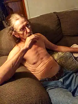 coolbrease10 online show from October 11, 2025, 2:45 am