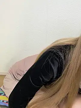 alice  1111 online show from March 26, 2026, 12:47 pm