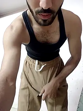 White devil02 online show from December 1, 2025, 2:40 pm