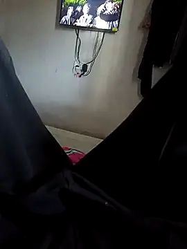 White devil02 online show from February 20, 2025, 10:48 am