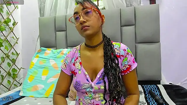 MurphyAngelina online show from October 9, 2025, 3:18 am