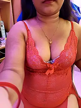 nisha baby2 online show from December 3, 2025, 5:45 pm