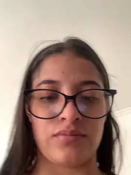 Arilw online show from February 26, 2025, 3:32 pm