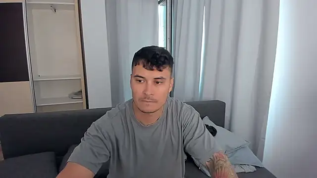 MatMalonne online show from September 9, 2025, 1:53 pm