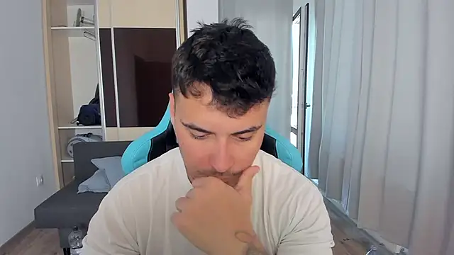 MatMalonne online show from September 23, 2025, 11:50 am