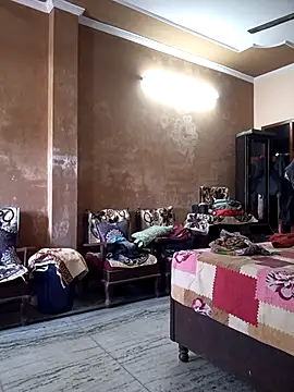 Shubuu  x online show from April 12, 2026, 8:17 am