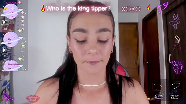 serafelle online show from February 18, 2025, 12:26 am