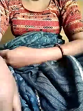 Snapshot of Cutkajal chatting on February 5, 2025, 7:29 am Cutkajal online show from February 5, 2025, 7:29 am
