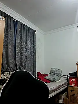 29YOURZ 28  online show from October 23, 2025, 7:23 pm