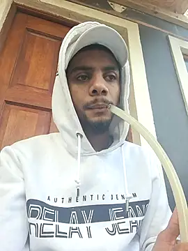 29YOURZ 28  online show from October 15, 2025, 10:45 am