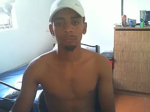 29YOURZ 28  online show from March 5, 2025, 9:05 am