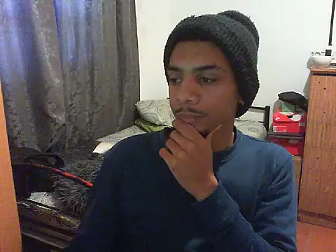 29YOURZ 28  online show from September 14, 2025, 6:58 am