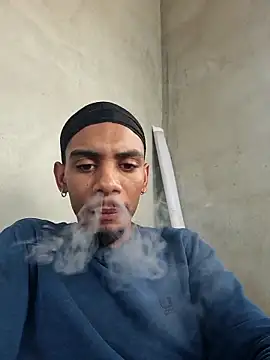 29YOURZ 28  online show from February 11, 2026, 12:16 pm