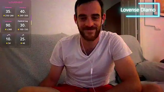  NakedChef  online show from September 10, 2025, 5:23 pm