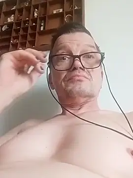 Bigpenis6y online show from February 12, 2026, 11:43 am