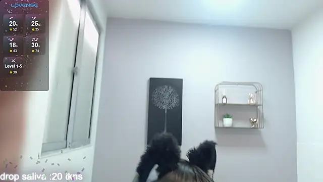 lilith-fox online show from November 6, 2025, 7:29 pm