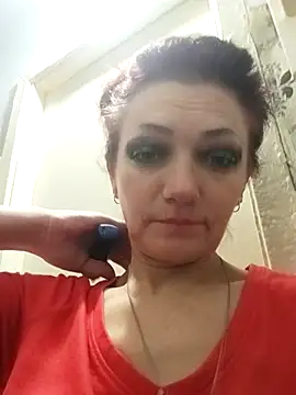 SweetLeila40 online show from November 6, 2025, 11:20 pm