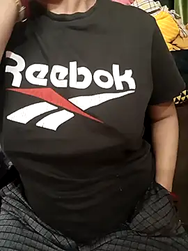 MUMTAJ-1 online show from October 30, 2025, 1:37 am