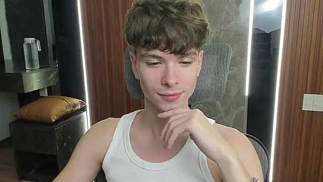 calvin love you online show from April 2, 2026, 5:08 pm