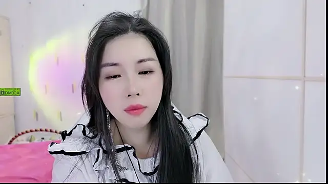 HK angelchloe online show from October 26, 2025, 1:06 am