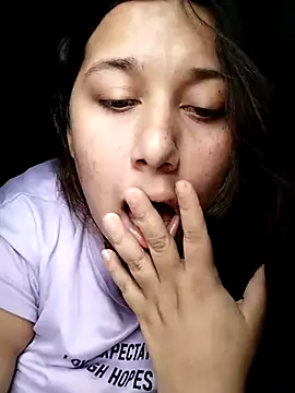 kailyn bohorquez online show from February 17, 2025, 3:22 pm