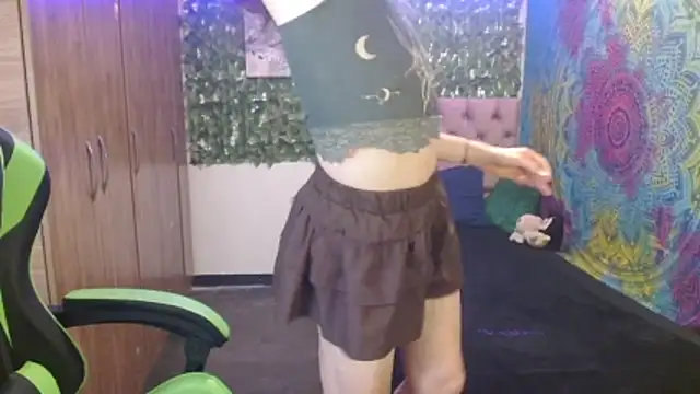 BurningVenus12 online show from April 14, 2026, 9:58 am